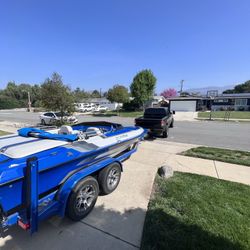 1998 Commander Closed bow