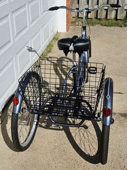 26 Inch Schwinn Adult Cruiser Tricycle Schwinn Meridian Adult Tricycle Bike,  Three Wheel Cruiser, 26 Inch