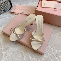 High-heeled rhinestone sandals