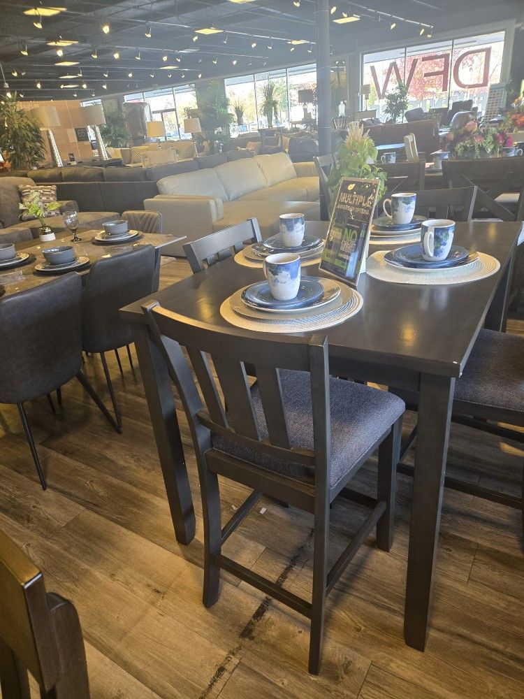 DINING TABLE 4 CHAIRS FINANCING AVAILABLE
