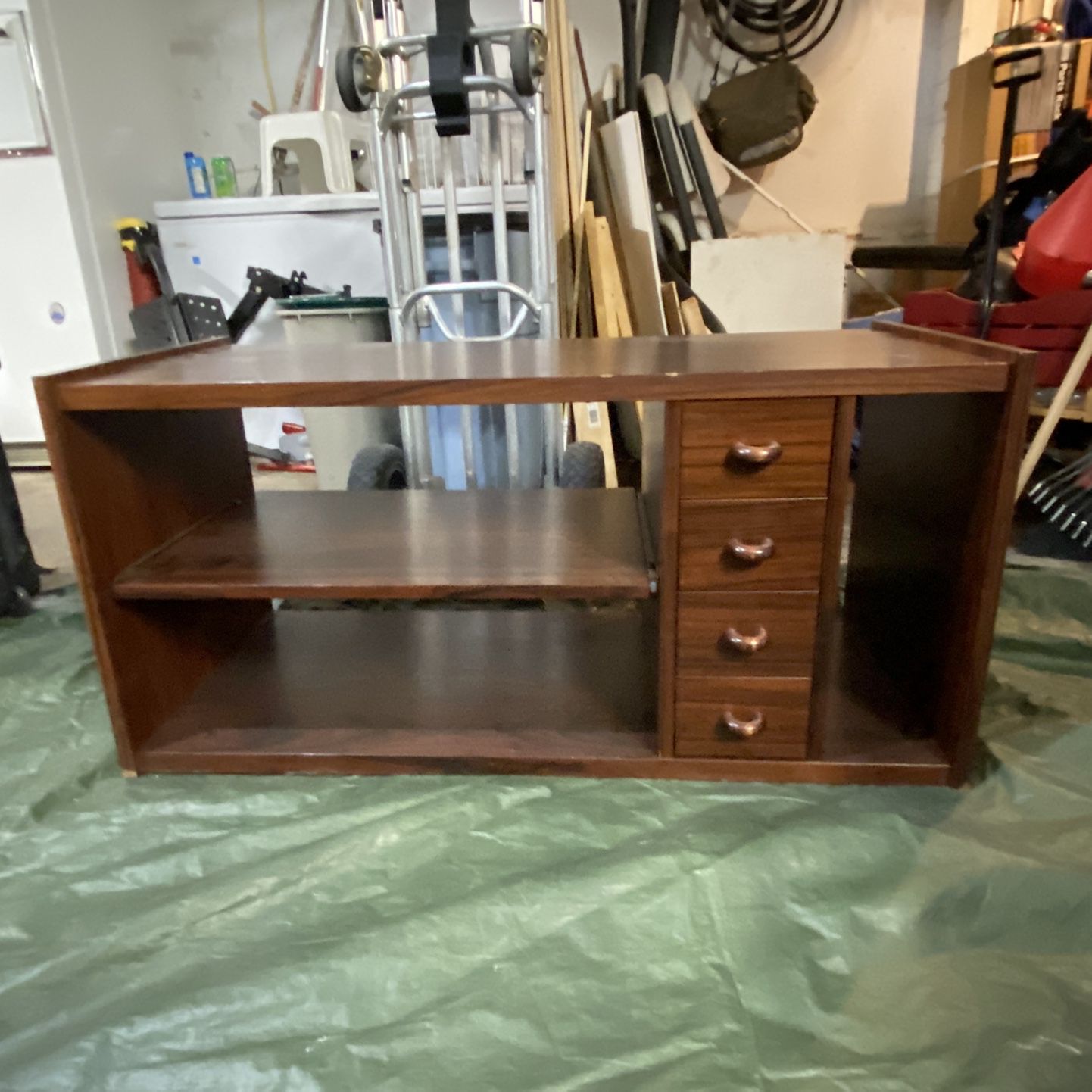 FREE Wood TV Stand! Pick up before Saturday 