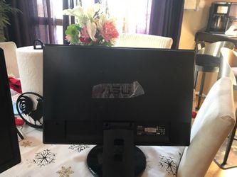 2 ASUS monitors