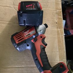Milwaukee Tools Used Impact And Batería