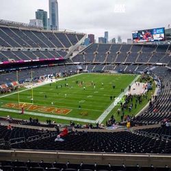4 Tickets Chicago Bears vs Minnesota Vikings Monday 9/8 Section 349 Row 4
