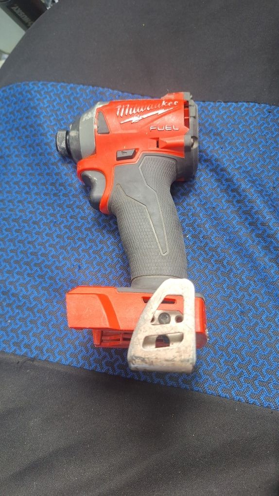 Milwaukee brushless impact driver