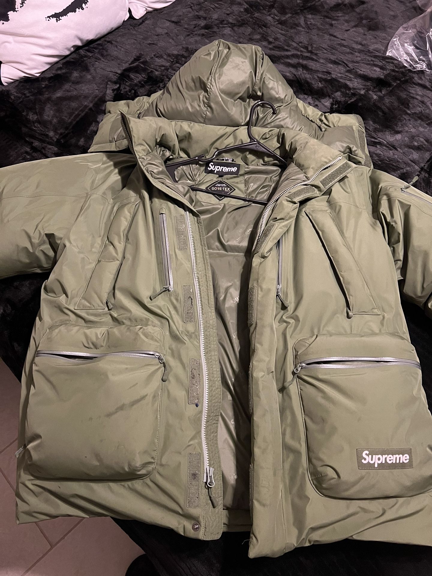 Supreme Snow Jacket