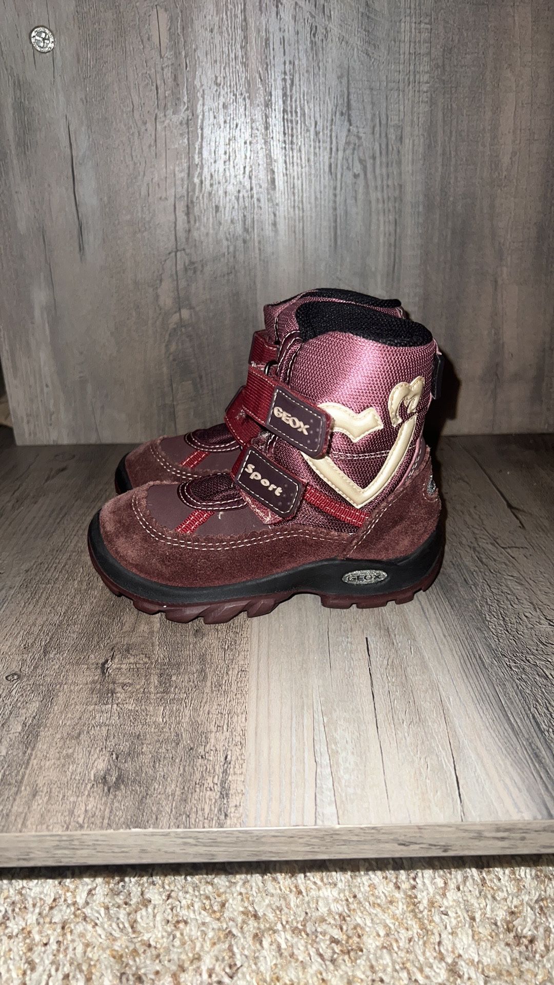 Geox sport shoe-Tex baby girl snow boots size 8