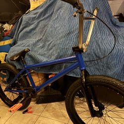 SUNDAY BMX BIKE VERY CLEAN 