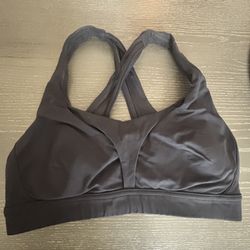 Lululemon Size 6 Sports Bra