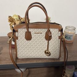 Michael Kor Purse