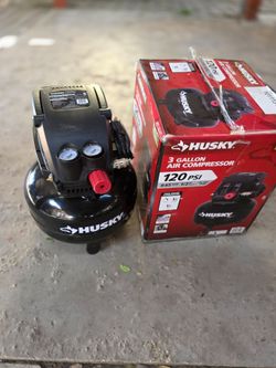Husky 3 Gal. 120 PSI Portable Electric Oil-Free Light Duty Pancake Air Compressor with Fold Down Handle and 1-Quick Coupler