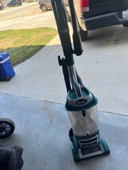 Shark Lift Away Vacuum Cleaner