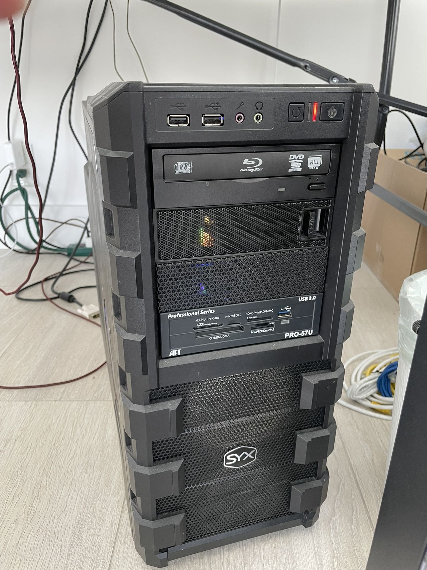 Gaming High End Desktop Computer
