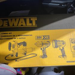 Dewalt Impact Wrench Combo Set 