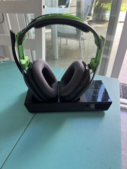 Astro A50 Gaming Headset + Base Station
