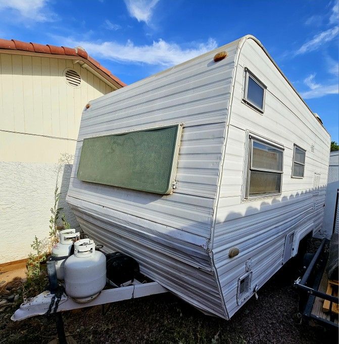 Travel Trailer Camper $4200 OBO
