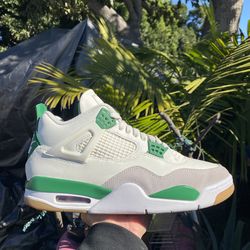 Jordan 4 SB