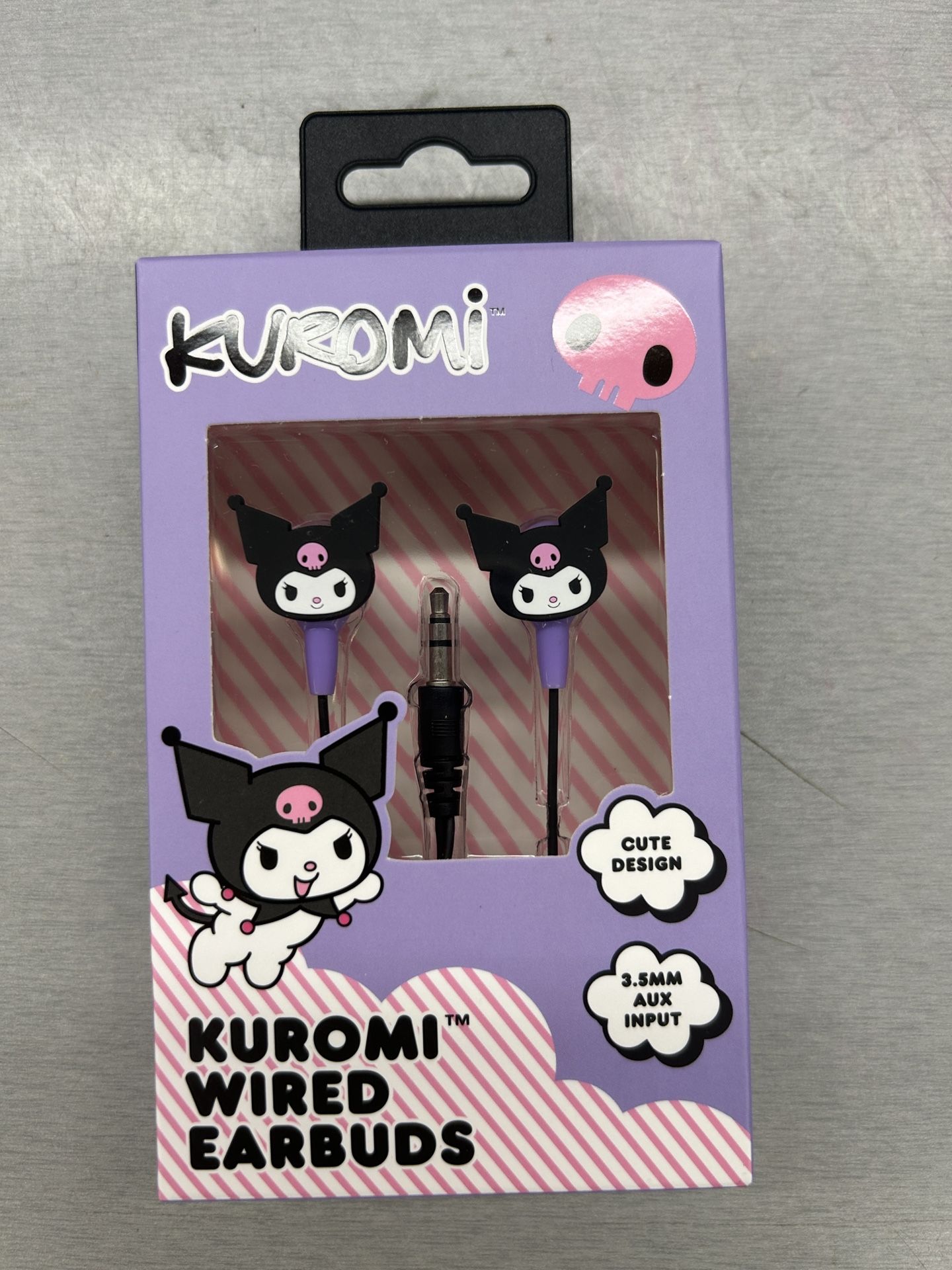 NWT Kuromi wired earbuds