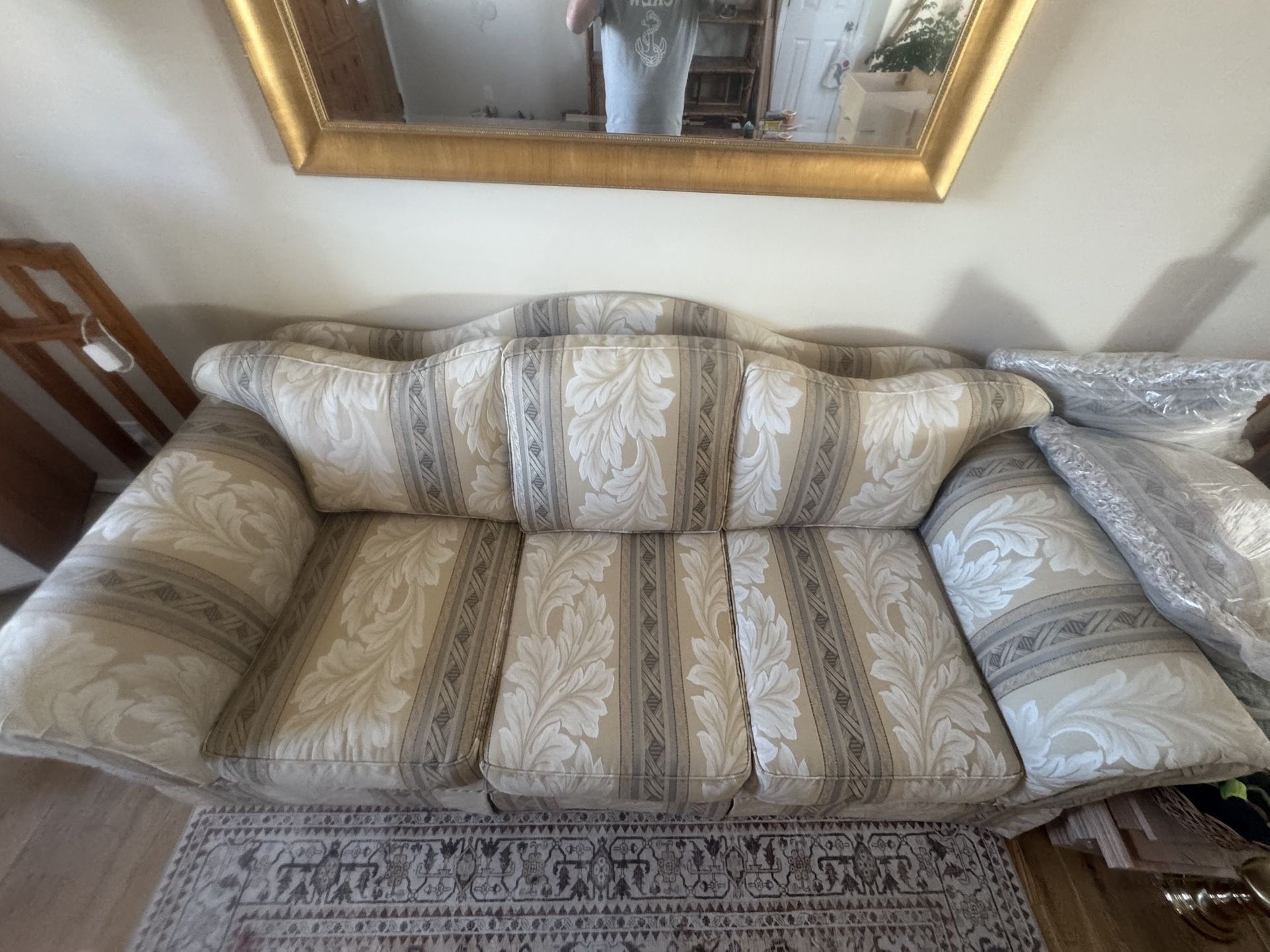 Free!! Sleeper Sofa, Barely Used