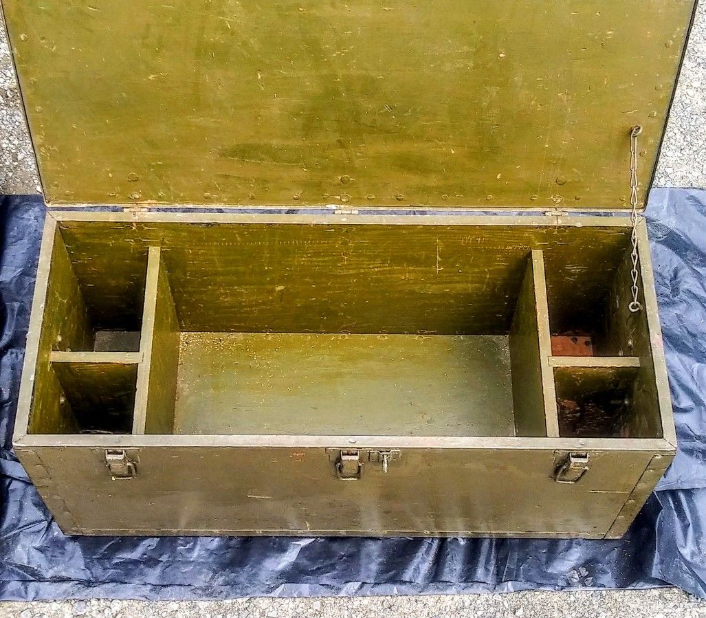 Ww2 military Chest for Sale in Monroe, WA OfferUp
