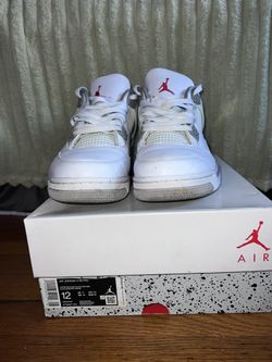 White Oreo Jordan 4 [NEGOTIABLE]