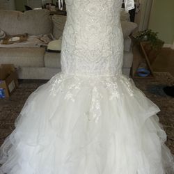  Oleg Cassini CWG737 Ivory Strapless Tulle Mermaid Wedding Dress