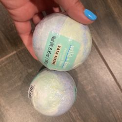 Bath Bombs $1