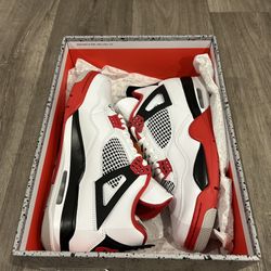 Jordan 4 Size 10 New In Box 