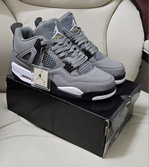 Jordan 4 Retro
