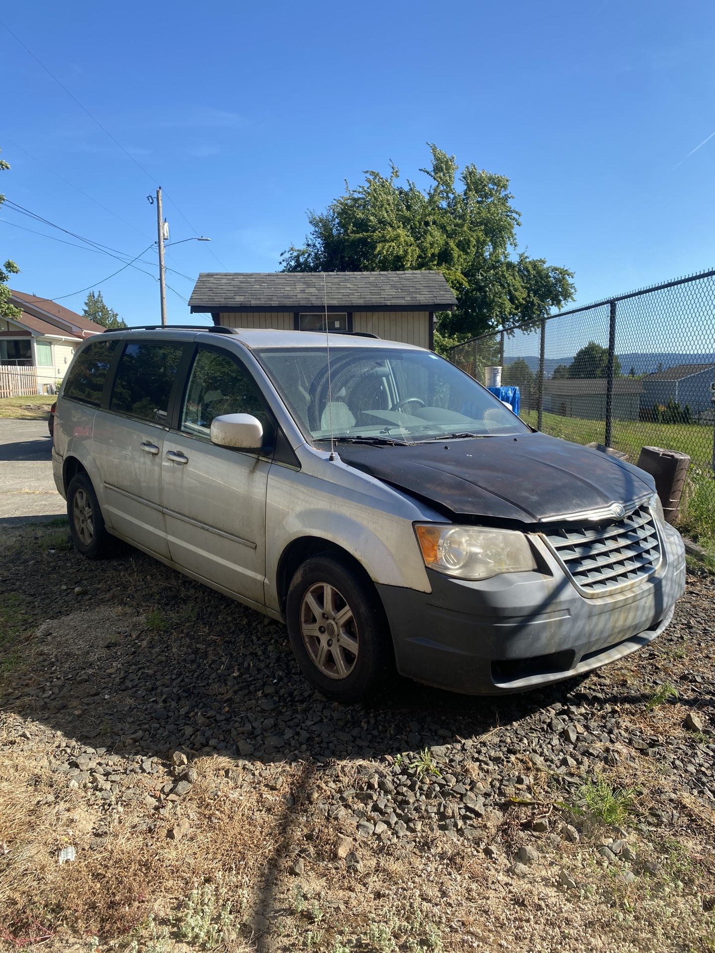 2010 Chrysler Town & Country