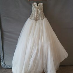 Maggie Sotero Wedding Dress
