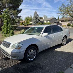 2001 Lexus LS 430