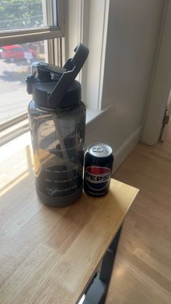 Water bottle