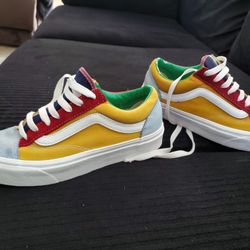 VANS 