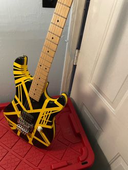 Kramer Eddie Van Halen bumblebee guitar