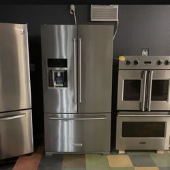 Kitchen Aid Stainless Steel Bottom Freezer Refrigerator‼️‼️