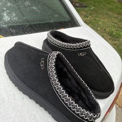 Ugg Tasman - Black 