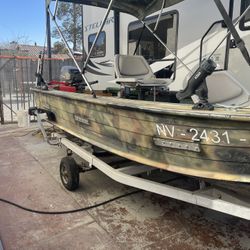 14 Foot Aluminum Fishing Boat