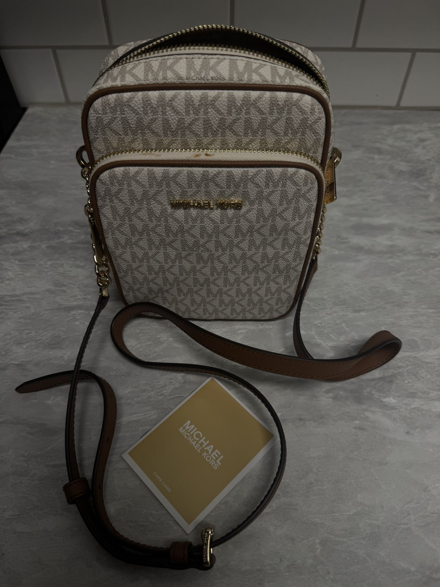 Michael Kors Jet Set Travel Medium