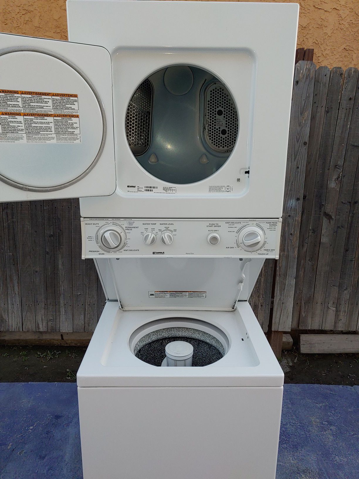 KENMORE STACKABLE WASHER AND GAS DRYER SET