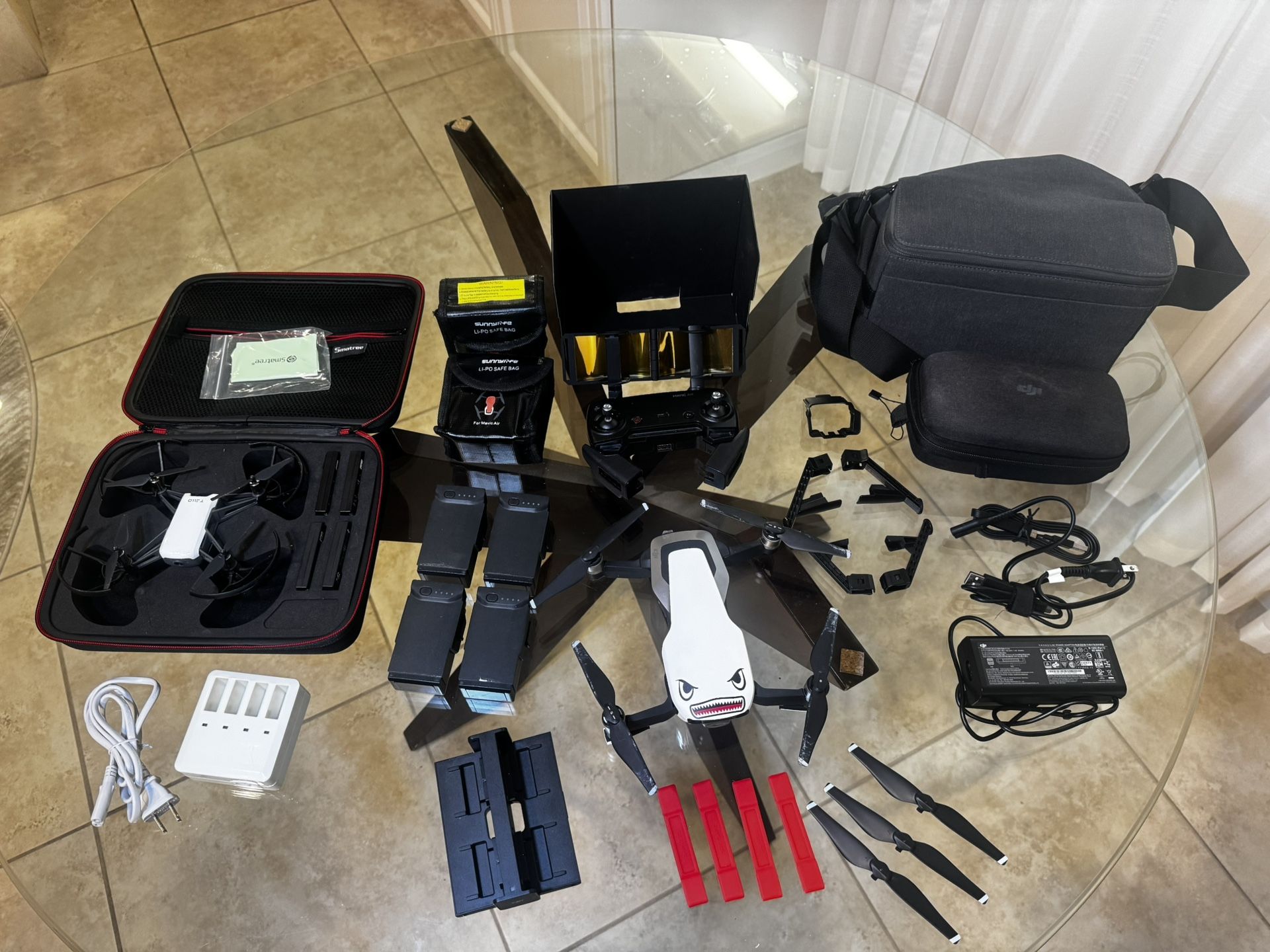 Complete DJI Mavic Air + Tello Drone Bundle – Ready to Fly! 🔋 Perfect for beginners or hobbyists — loaded with extras and serious value!