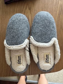 Dearfoams Dluxe Gray Slip-On Slippers