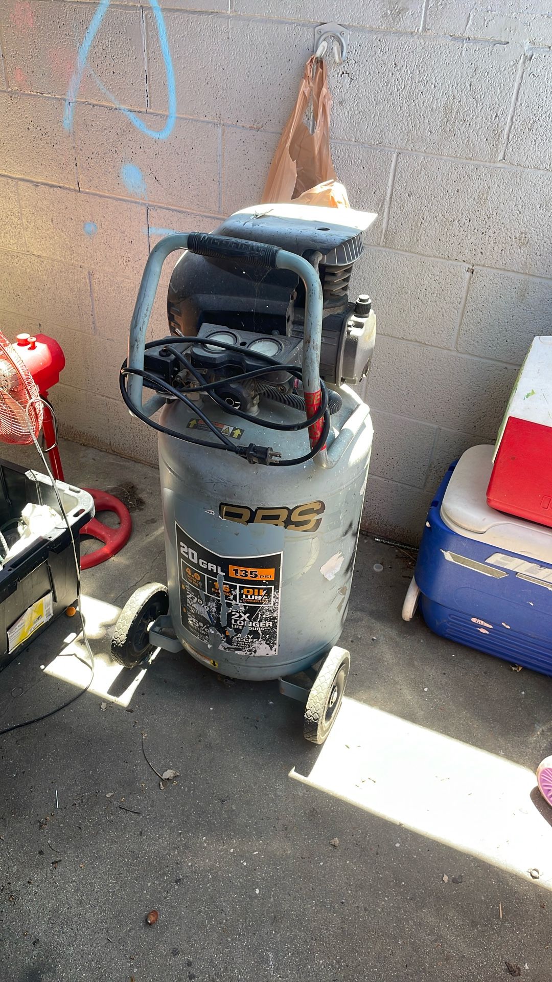 20 Gallon Air Compressor