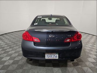 2011 Infiniti G37