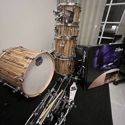 Mapex Mars Drum Kit With Zildjian Cymbals MINT COND