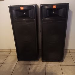 Model TR225  DJ Speaker's  