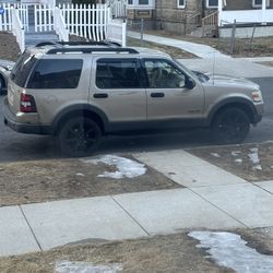 2006 Ford Explorer
