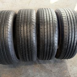 215/65-17 GOOD YEAR ASSURANCE $230 LAS 4 FULL SET %90% DE VIDA 🛞