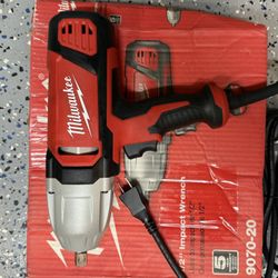Milwaukee 1/2 in. Impact Wrench with Rocker Switch and Detent Pin Socket Retention