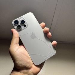 iphone 15 pro max 256 WILL TRADE